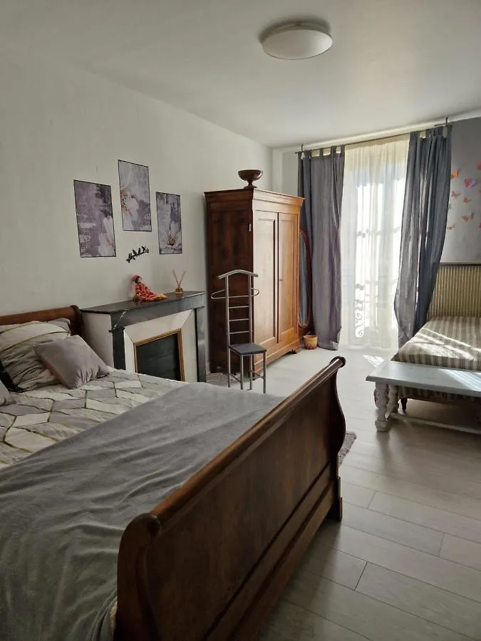 Appartement 120 M² Duplex Coeur Historique Au Calme Le Puy-en-Velay