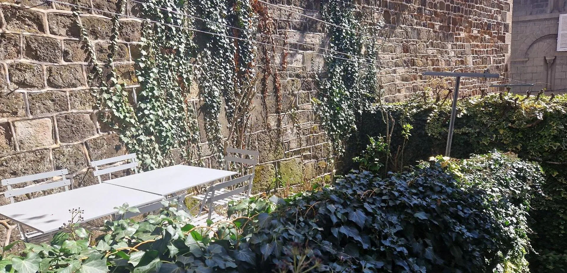 Appartement 120 M² Duplex Coeur Historique Au Calme Le Puy-en-Velay 0*,  France