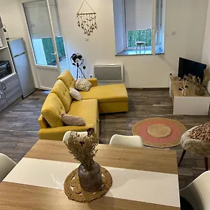 https://chez-leon-et-louise.midi-pyreneeshotels.com